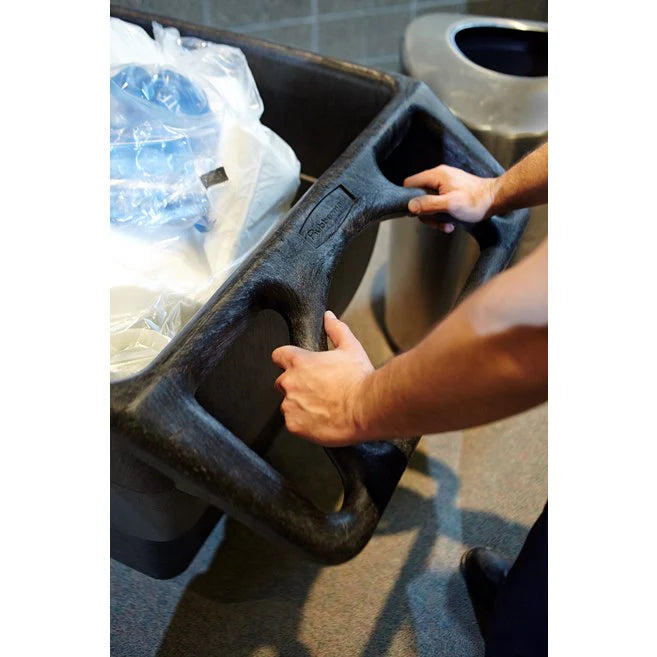 CARRO VOLCADOR DE ESPUMA ESTRUCTURAL NEGRO RUBBERMAID