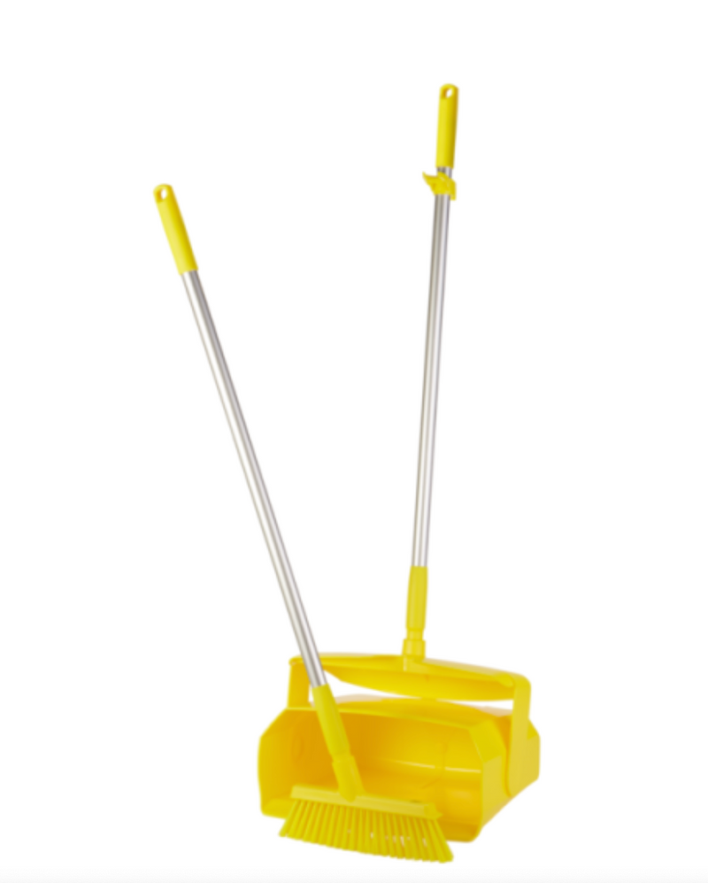 RECOGEDOR CERRADO CON ESCOBA 160x350x320